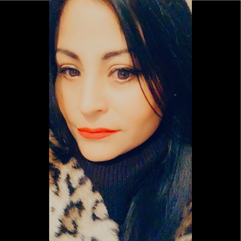 Meet your Posher, Ala